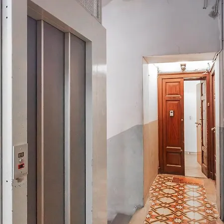 Daire Navigli-centro Modern Flat Balcony Check-in H24 Milano