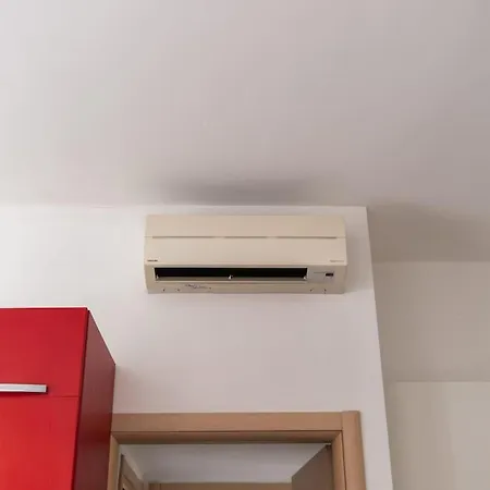 Daire Navigli-centro Modern Flat Balcony Check-in H24 Milano