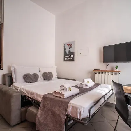 Navigli-centro Modern Flat Balcony Check-in H24 Daire *
