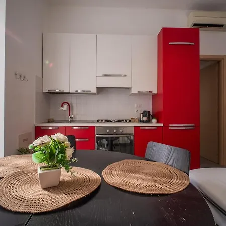 아파트 Navigli-centro Modern Flat Balcony Check-in H24