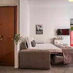 Navigli-centro Modern Flat Balcony Check-in H24 Appartement Milaan